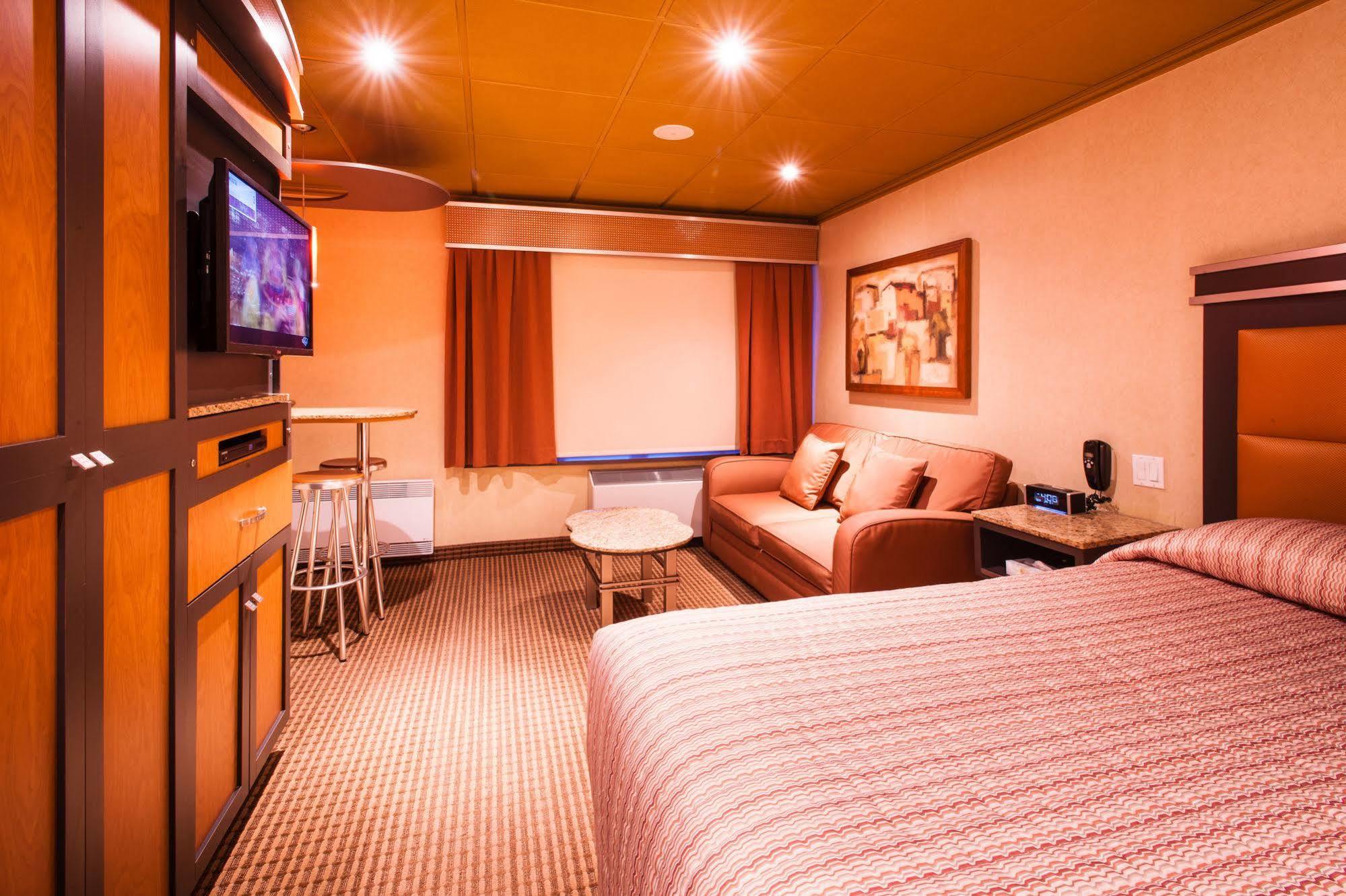 Le Chabrol Hotel & Suites مونتريال المظهر الخارجي الصورة