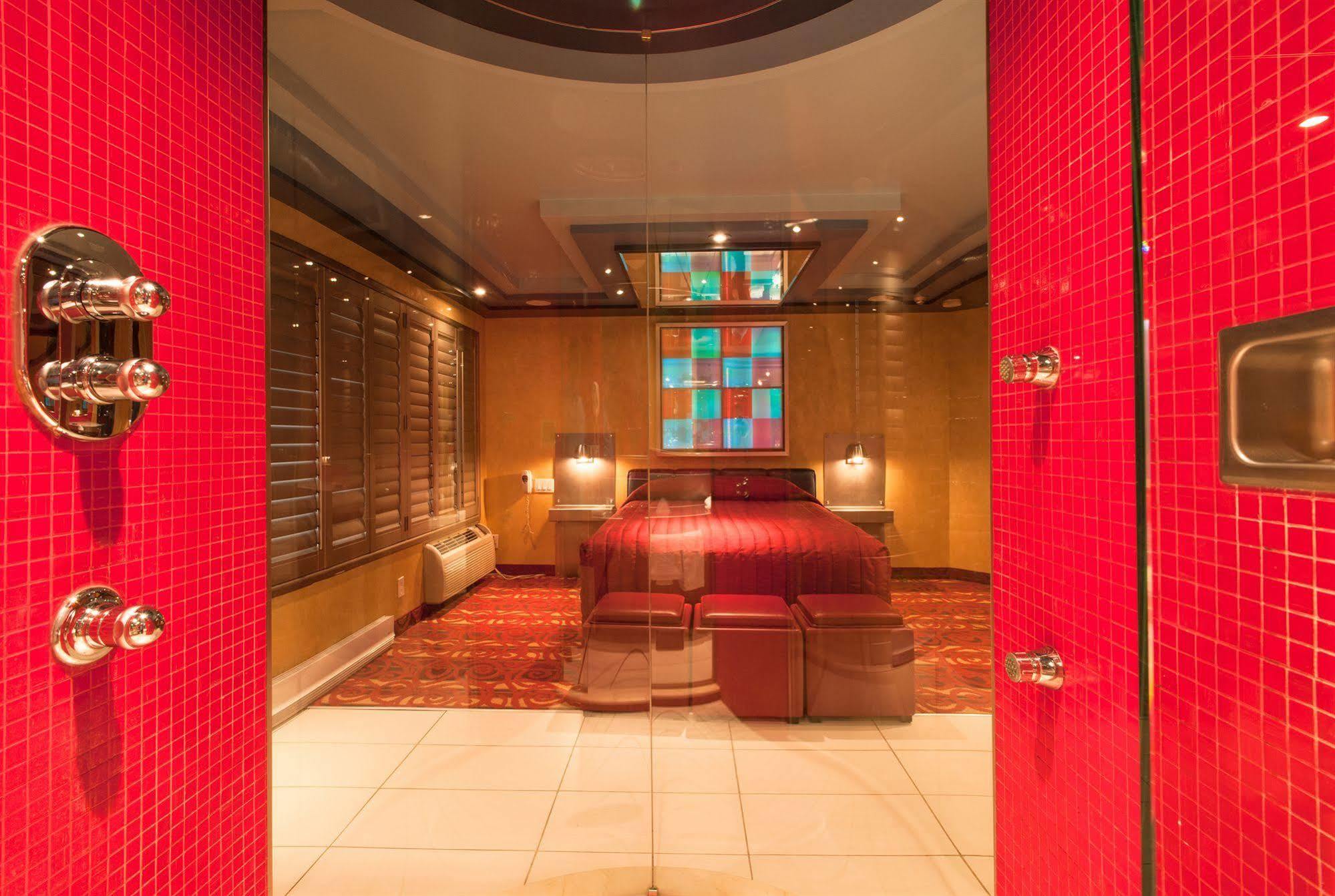 Le Chabrol Hotel & Suites مونتريال المظهر الخارجي الصورة